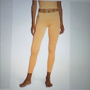 ALO Airlift High-Waisted Airbrush Leggings - Size S